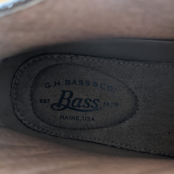 NWOT G.H. Bass & Co. Suede Chukka Half Boot - Picture 5 of 8